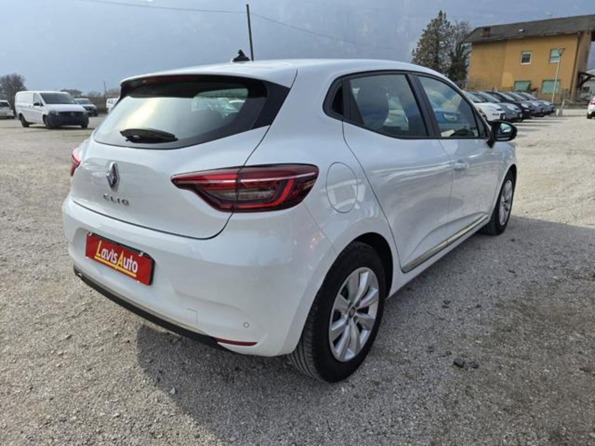 Renault Clio Blue dCi 85 CV 5 porte Zen (5)