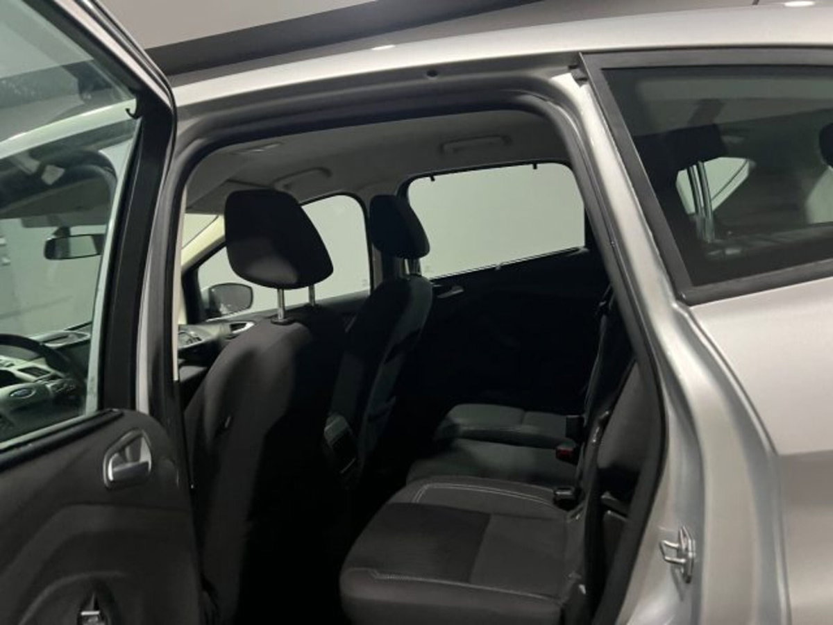 Ford C-Max 1.5 TDCi 120CV Powershift Start&Stop Titanium (11)
