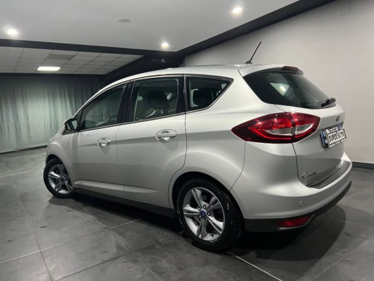 Ford C-Max 1.5 TDCi 120CV Powershift Start&Stop Titanium (6)
