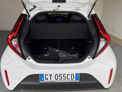 Toyota Aygo X 1.0 VVT-i 72 CV 5 porte Limited Air (8)