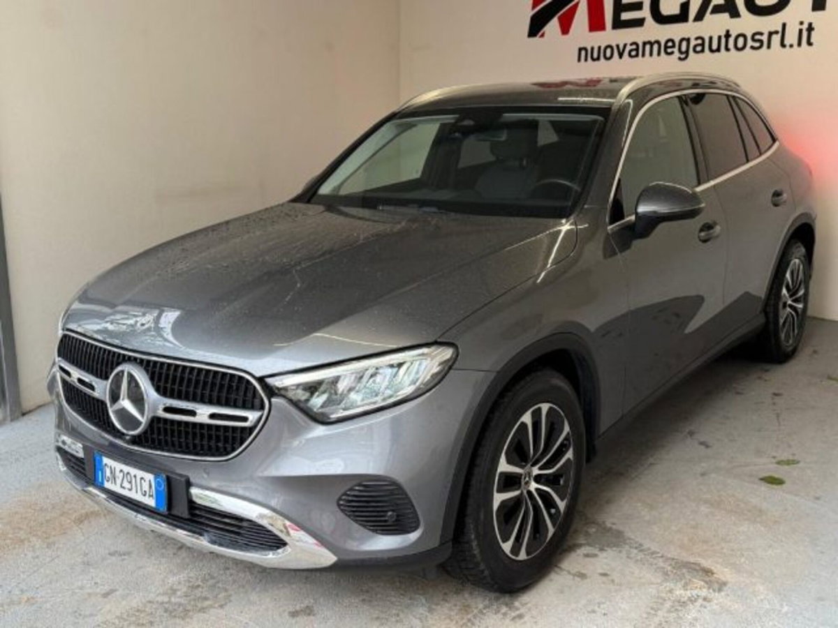 Mercedes-Benz GLC 220 d 4Matic Mild Hybrid AMG Advanced Plus (4)