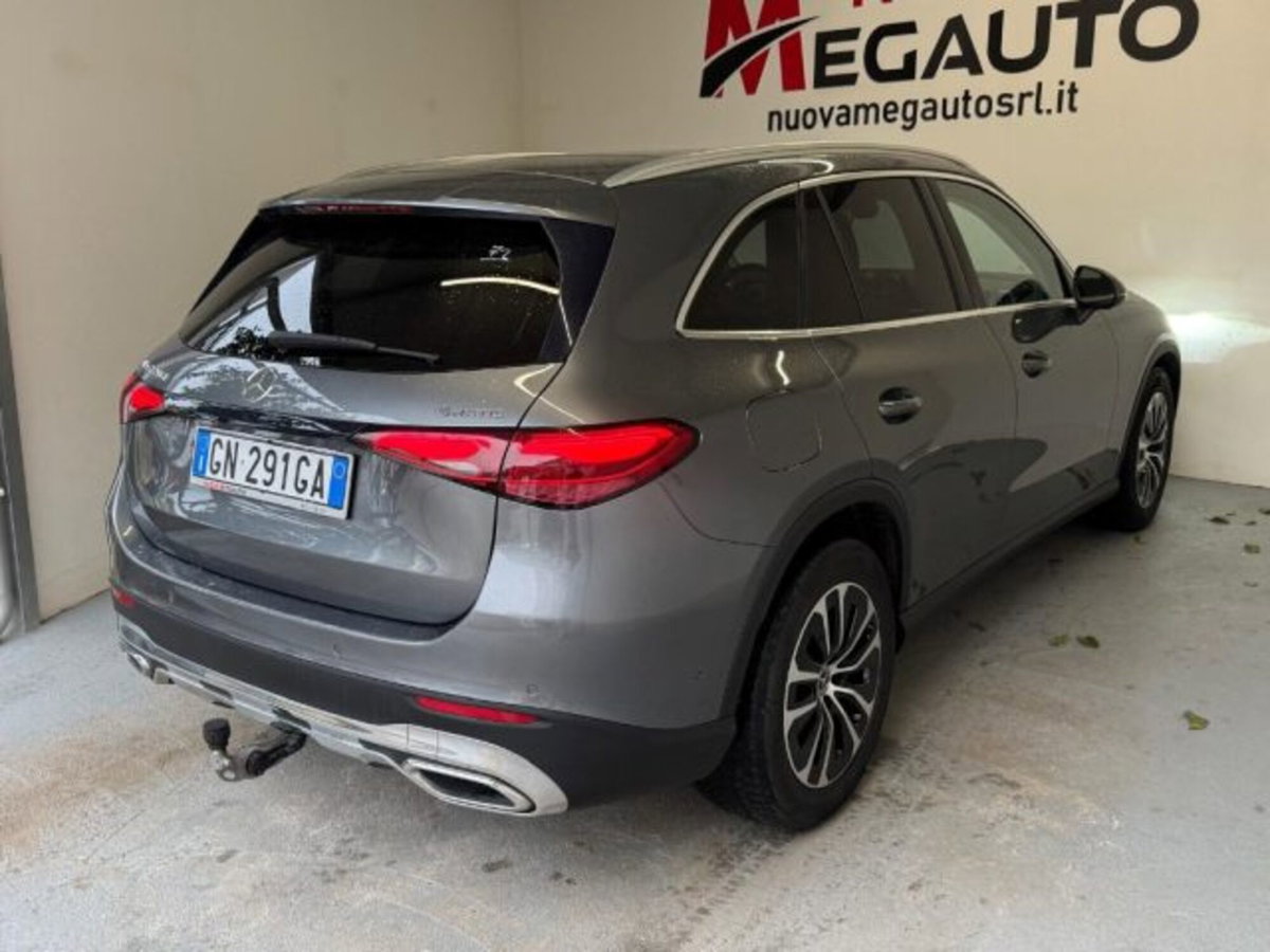Mercedes-Benz GLC 220 d 4Matic Mild Hybrid AMG Advanced Plus (5)