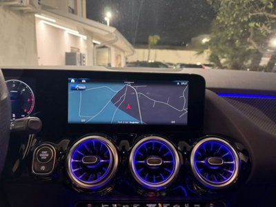 Mercedes-Benz GLA SUV 200 d AMG Line Premium Plus 4matic auto (17)