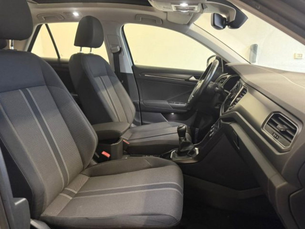 Volkswagen T-Roc 1.0 TSI 115 CV Style BlueMotion Technology (9)