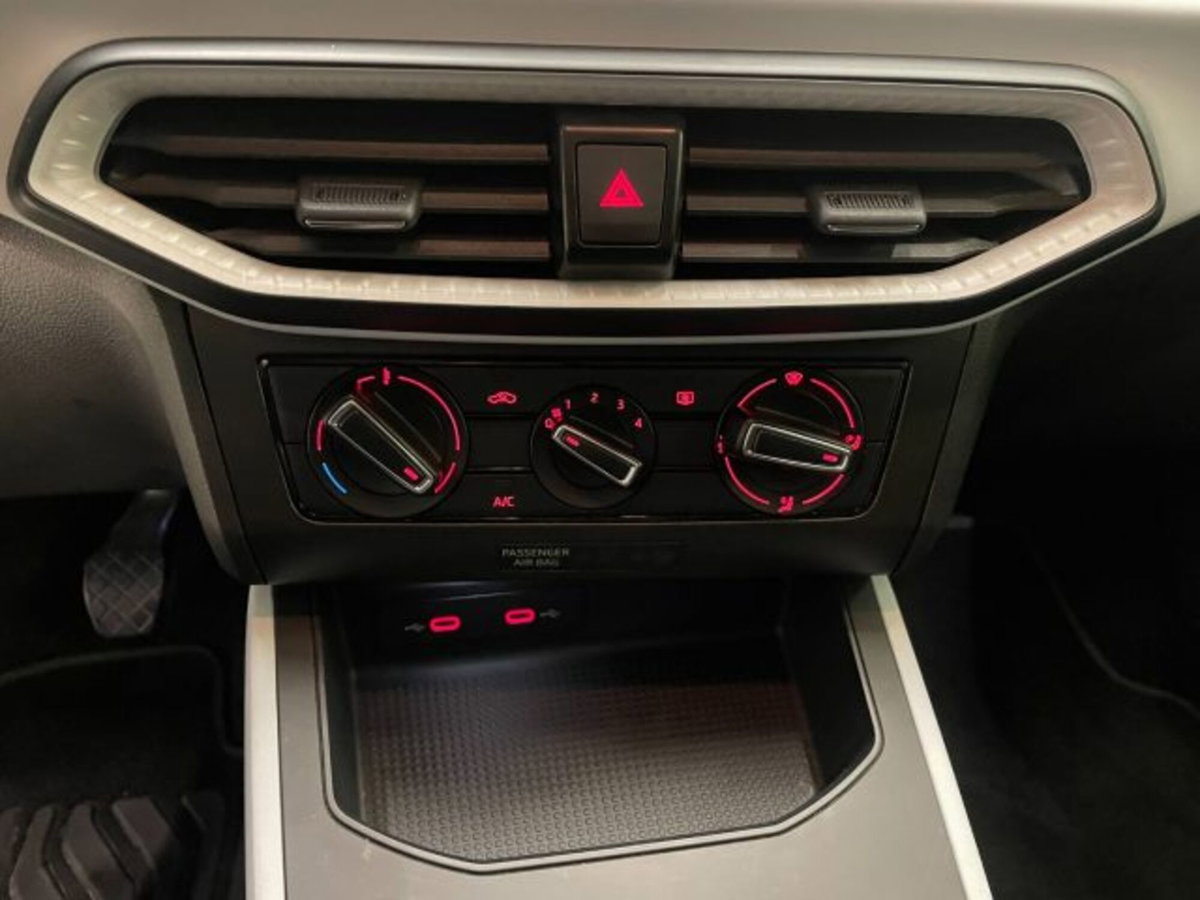 SEAT Arona 1.0 EcoTSI Style (10)