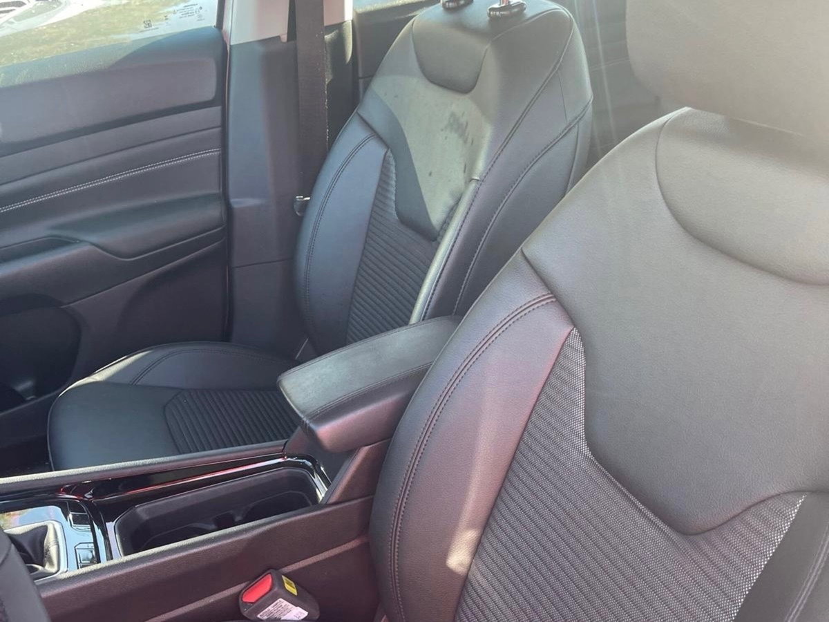 Jeep Compass 1.6 Multijet II 2WD Limited (9)