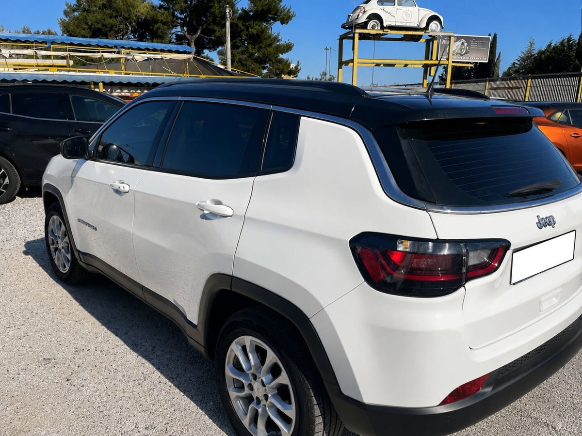 Jeep Compass 1.6 Multijet II 2WD Limited (3)