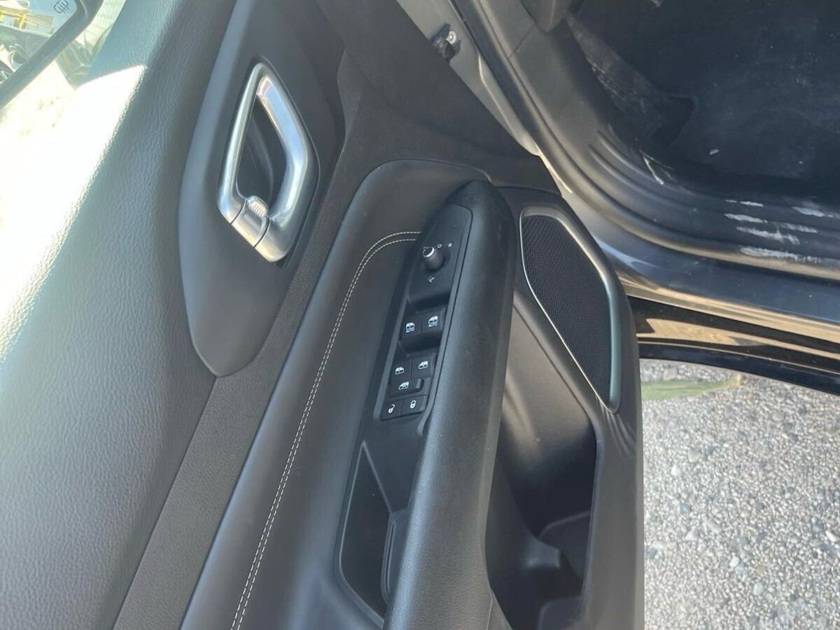 Jeep Compass 1.6 Multijet II 2WD Limited (13)