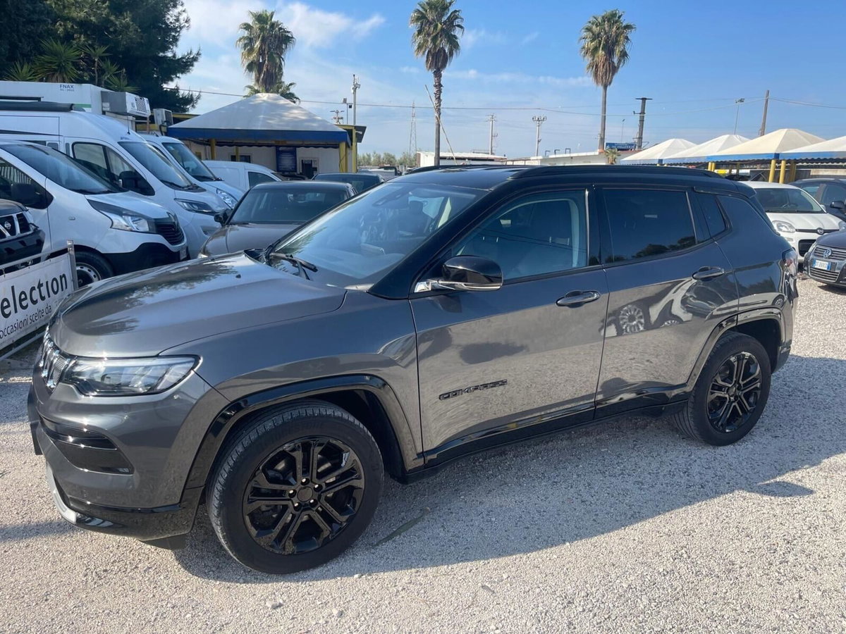 Jeep Compass 1.6 Multijet II 2WD Limited (16)
