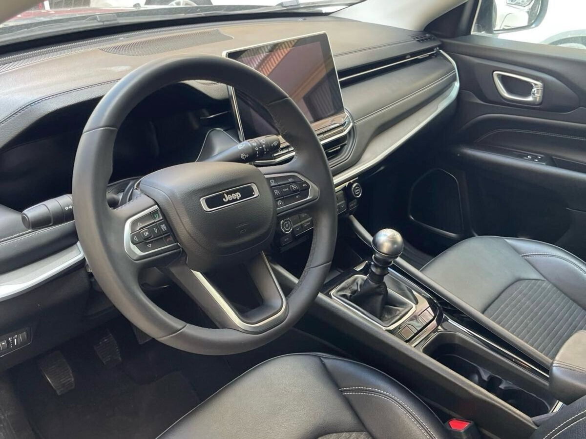 Jeep Compass 1.6 Multijet II 2WD Limited (8)