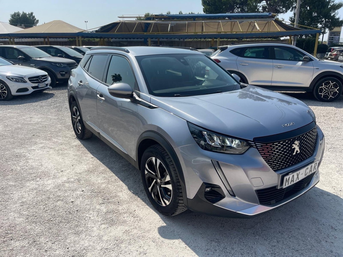 Peugeot 2008 BlueHDi 130 S&S EAT8 GT Pack (3)