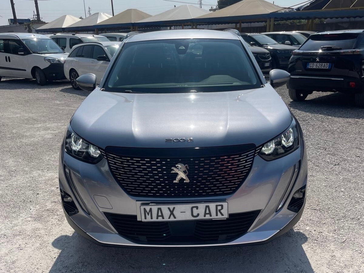 Peugeot 2008 BlueHDi 130 S&S EAT8 GT Pack (4)