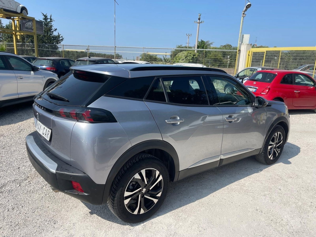Peugeot 2008 BlueHDi 130 S&S EAT8 GT Pack (7)