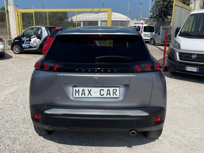 Peugeot 2008 BlueHDi 130 S&S EAT8 GT Pack (8)