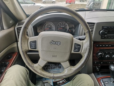 Jeep Grand Cherokee 3.0 V6 CRD Limited (11)