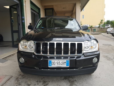 Jeep Grand Cherokee 3.0 V6 CRD Limited (2)