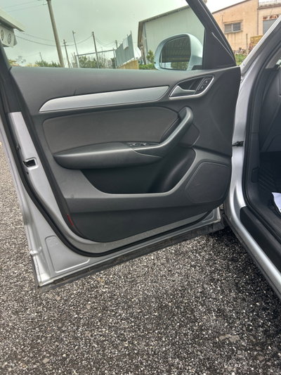 Audi Q3 2.0 TDI 177 CV quattro S tronic (13)