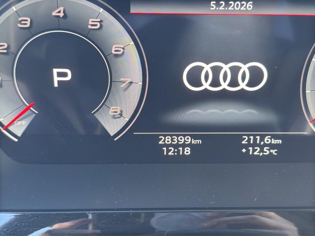 Audi S3 Sportback 2.0 TFSI quattro S tronic (9)