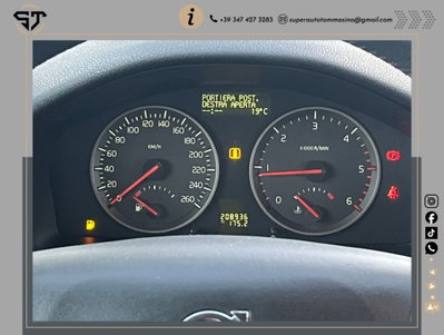 Volvo S40 2.0 D cat Summum (13)