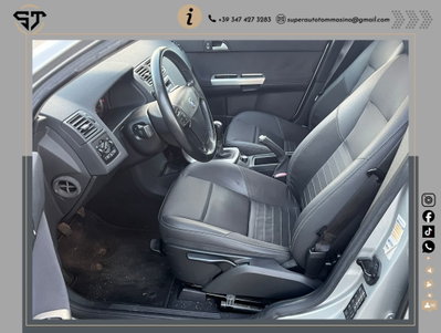 Volvo S40 2.0 D cat Summum (7)