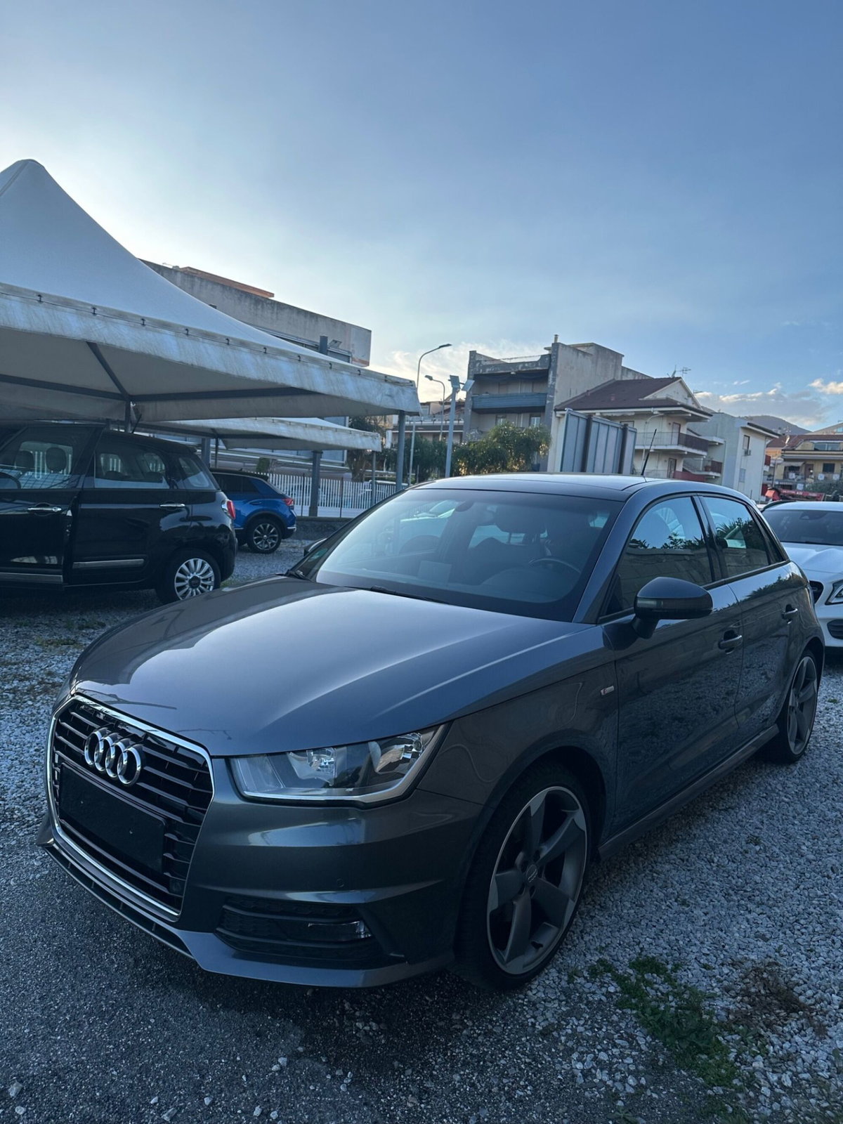 Audi A1 Sportback 1.6 TDI 116 CV S tronic (3)