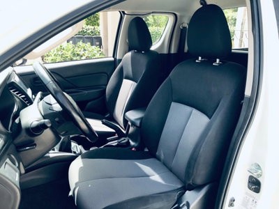 Mitsubishi L200 2.3 D Double Cab 4x4 Hurricane (16)