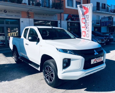 Mitsubishi L200 2.3 D Double Cab 4x4 Hurricane (18)