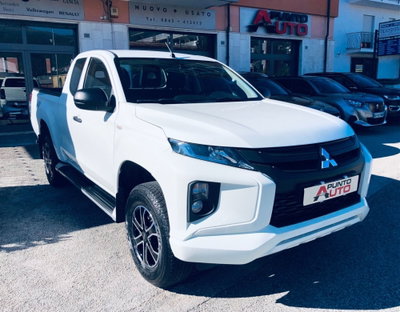 Mitsubishi L200 2.3 D Double Cab 4x4 Hurricane (19)