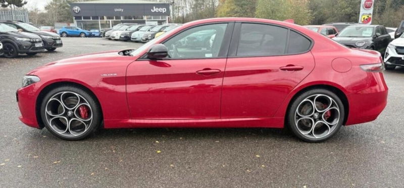 Alfa Romeo Giulia 2.0 Turbo 280 CV AT8 AWD Q4 Estrema