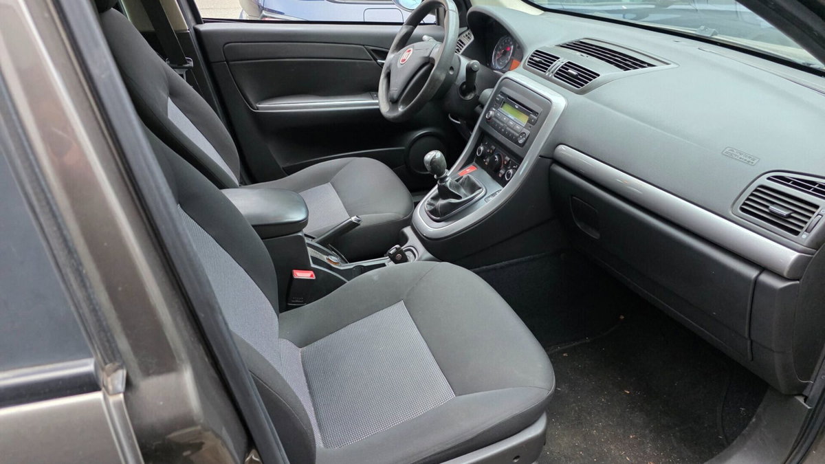 Fiat Croma 1.9 Multijet Active (11)