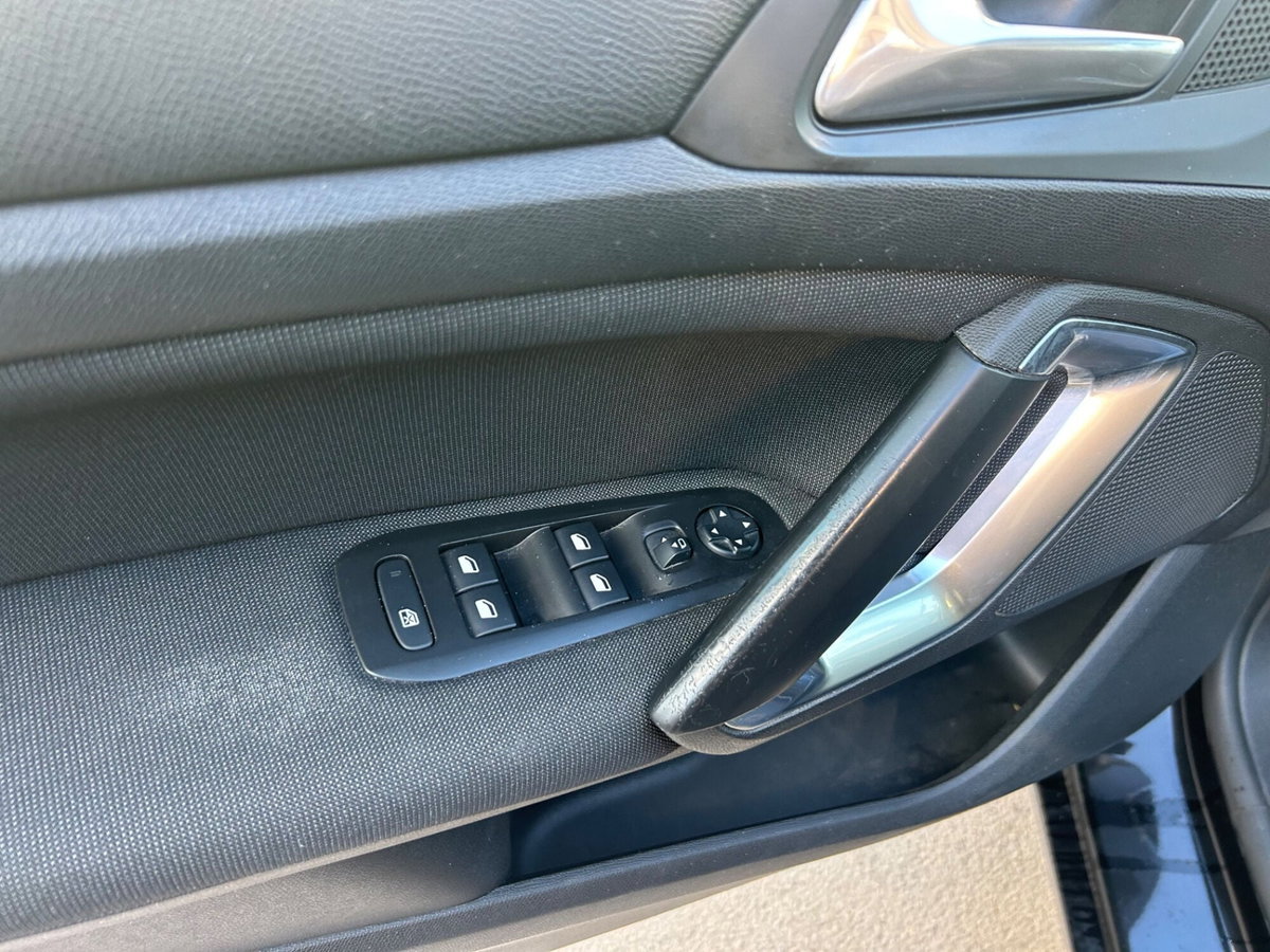 Peugeot 308 SW BlueHDi 120 S&S EAT6 Allure (16)