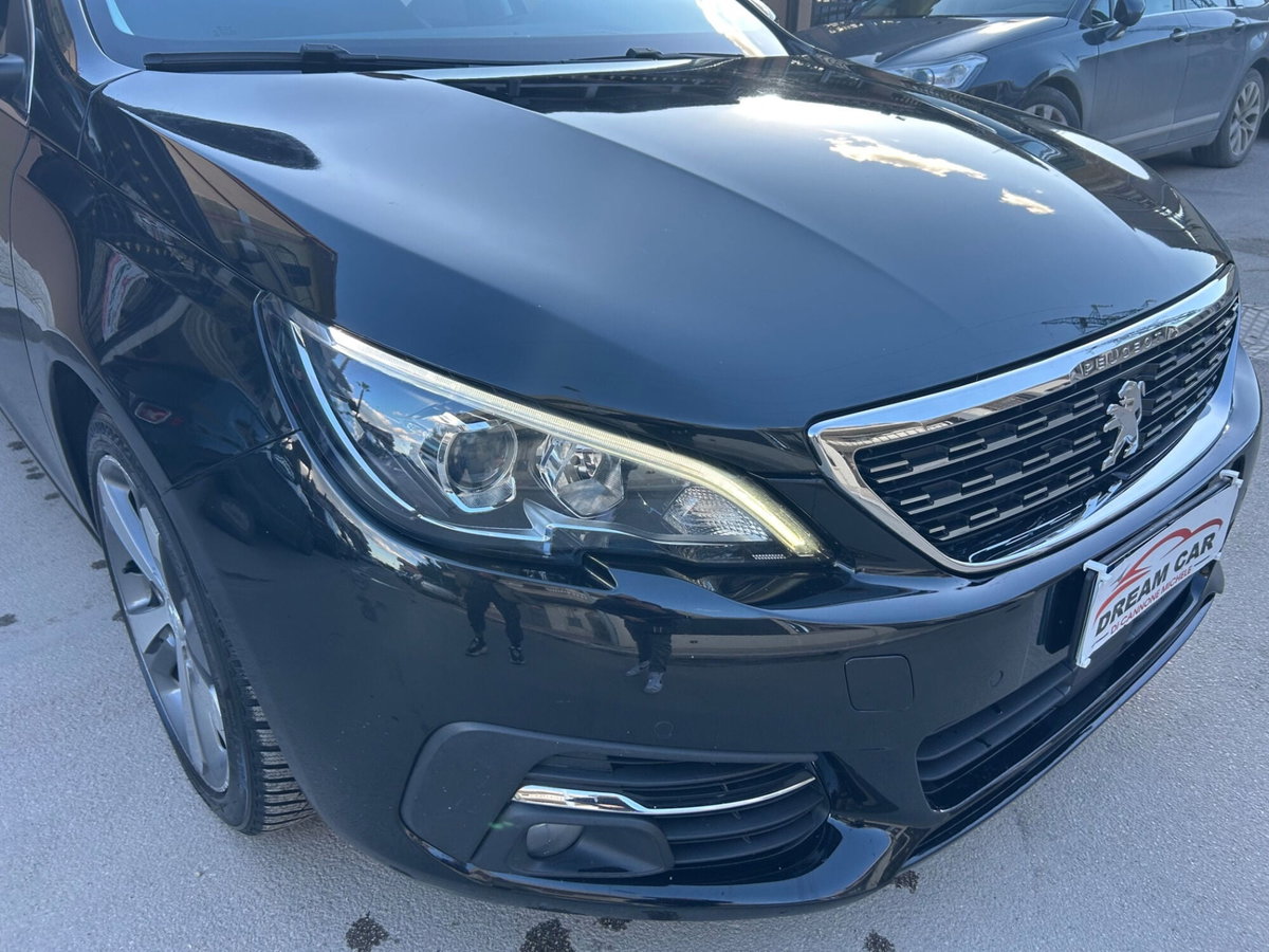 Peugeot 308 SW BlueHDi 120 S&S EAT6 Allure (5)
