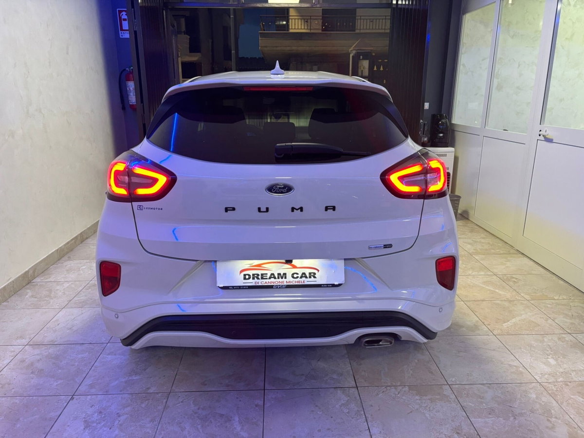 Ford Puma 1.0 EcoBoost Hybrid 155 CV S&S ST-Line X (16)