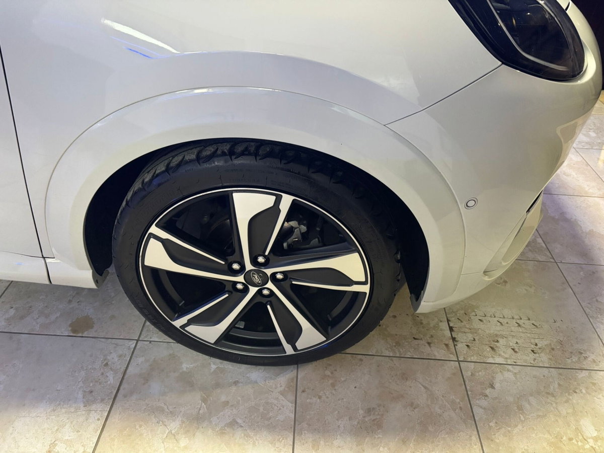Ford Puma 1.0 EcoBoost Hybrid 155 CV S&S ST-Line X (6)