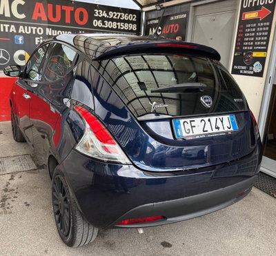Lancia Ypsilon 1.0 FireFly 5 porte S&S Hybrid Ecochic Silver (11)