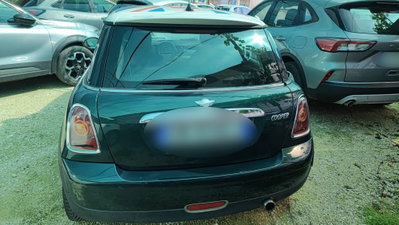 MINI Mini 1.6 16V Cooper (4)