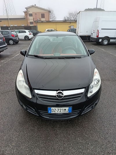 Opel Corsa 1.2 5 porte Cosmo usata