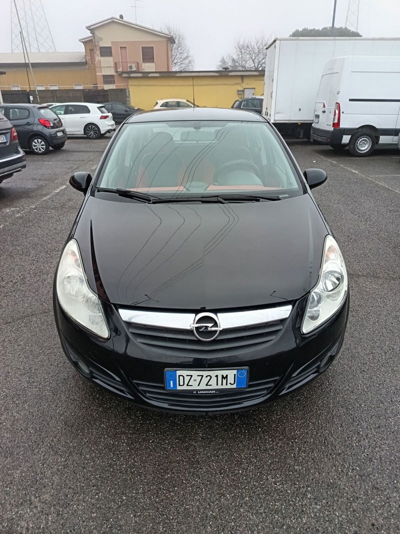 Opel Corsa 1.2 5 porte Cosmo