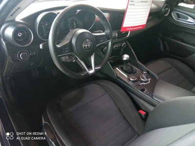 Alfa Romeo Giulia 2.2 Turbodiesel 150 CV Tech Edition (13)