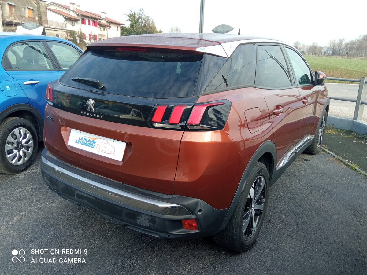 Peugeot 3008 PureTech Turbo 130 S&S EAT8 Allure (11)