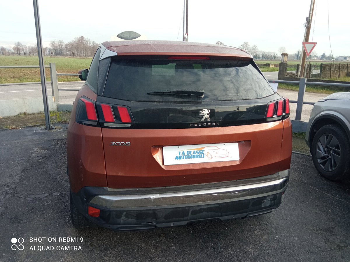 Peugeot 3008 PureTech Turbo 130 S&S EAT8 Allure (8)