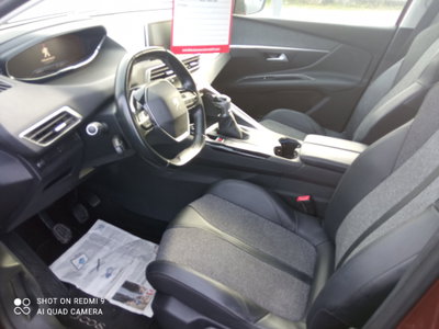 Peugeot 3008 PureTech Turbo 130 S&S EAT8 Allure (10)