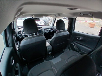 Jeep Renegade 1.6 Mjt 130 CV Limited (14)