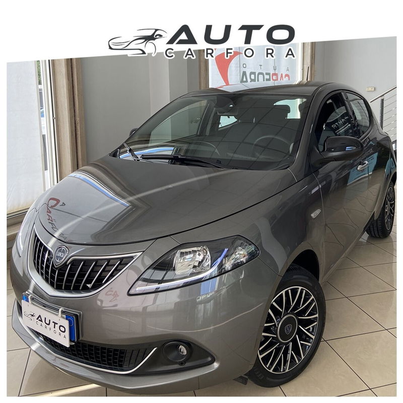 Lancia Ypsilon 1.0 FireFly 5 porte S&S Hybrid Gold Plus