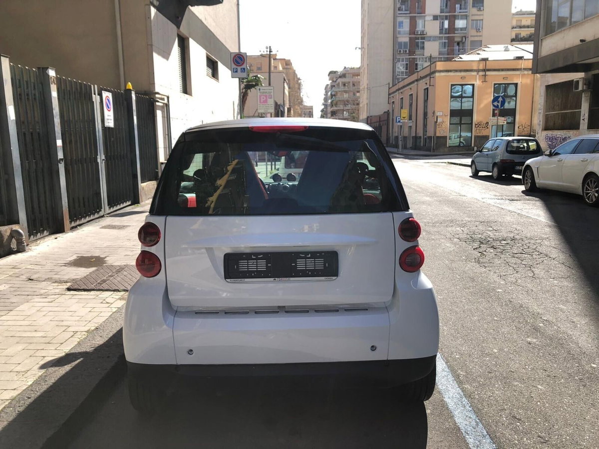 smart Fortwo 800 40 kW coupé passion cdi (6)