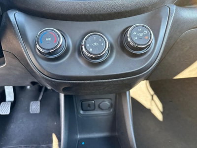 Opel Karl 1.0 75 CV (18)