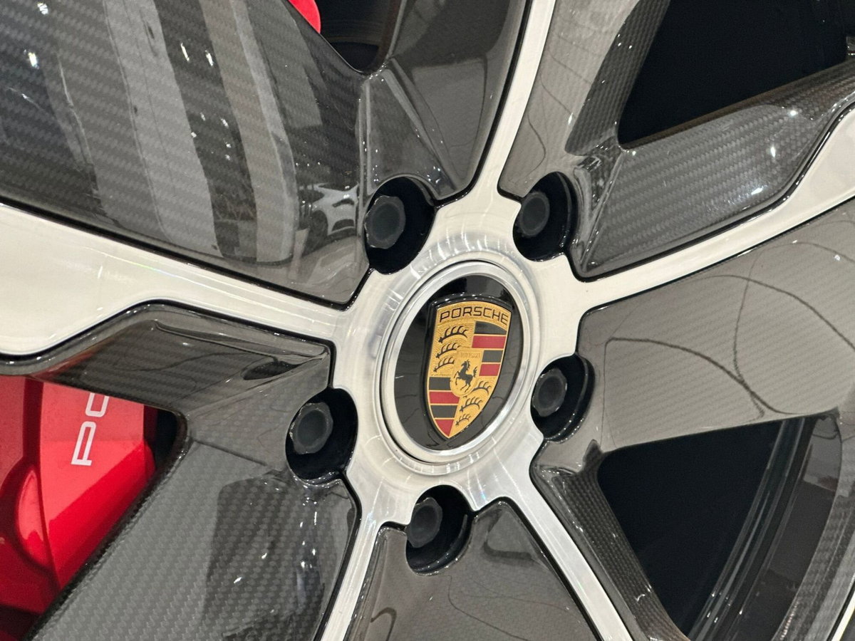 Porsche Taycan 4S Performance (5)
