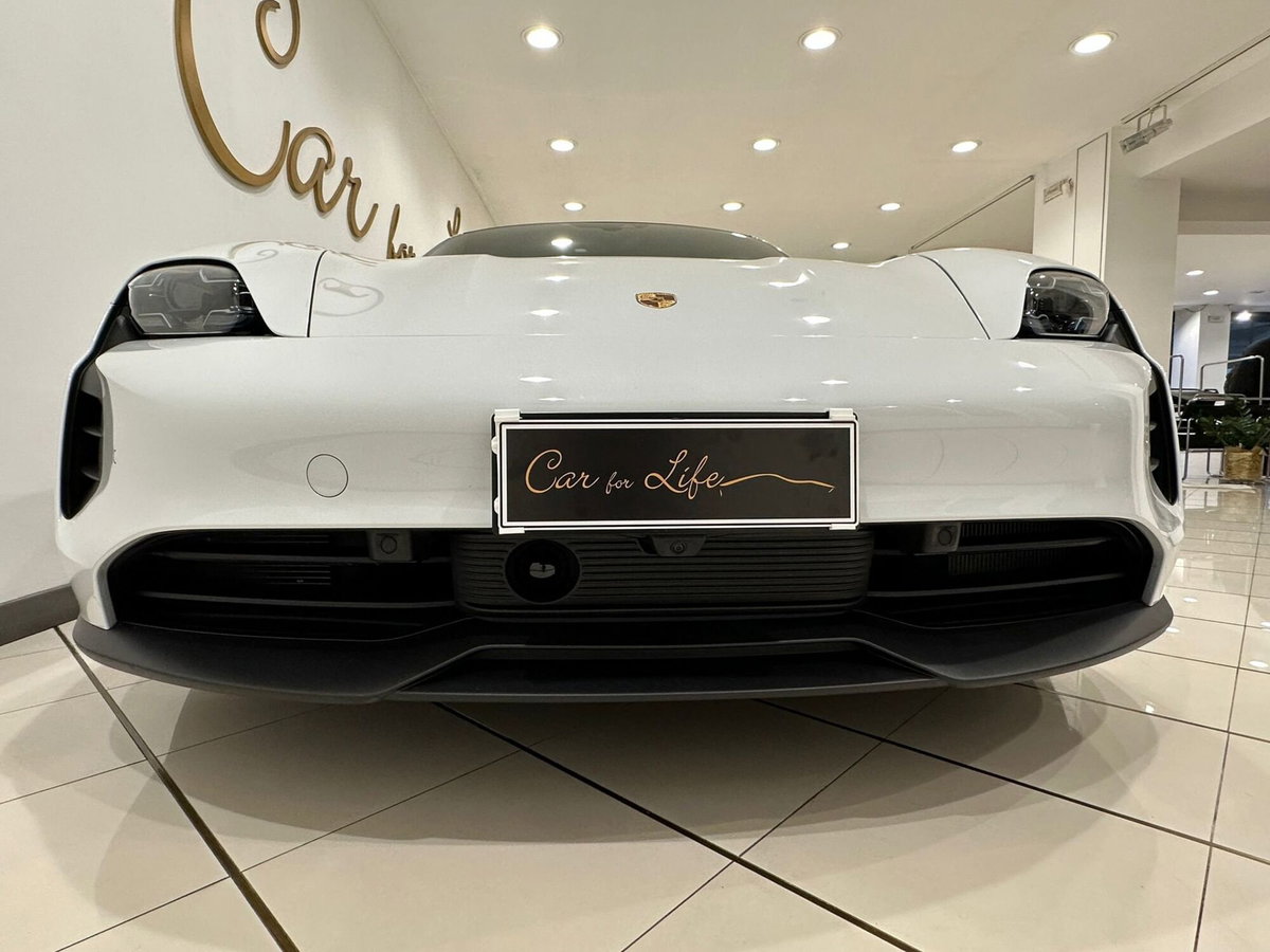 Porsche Taycan 4S Performance (6)