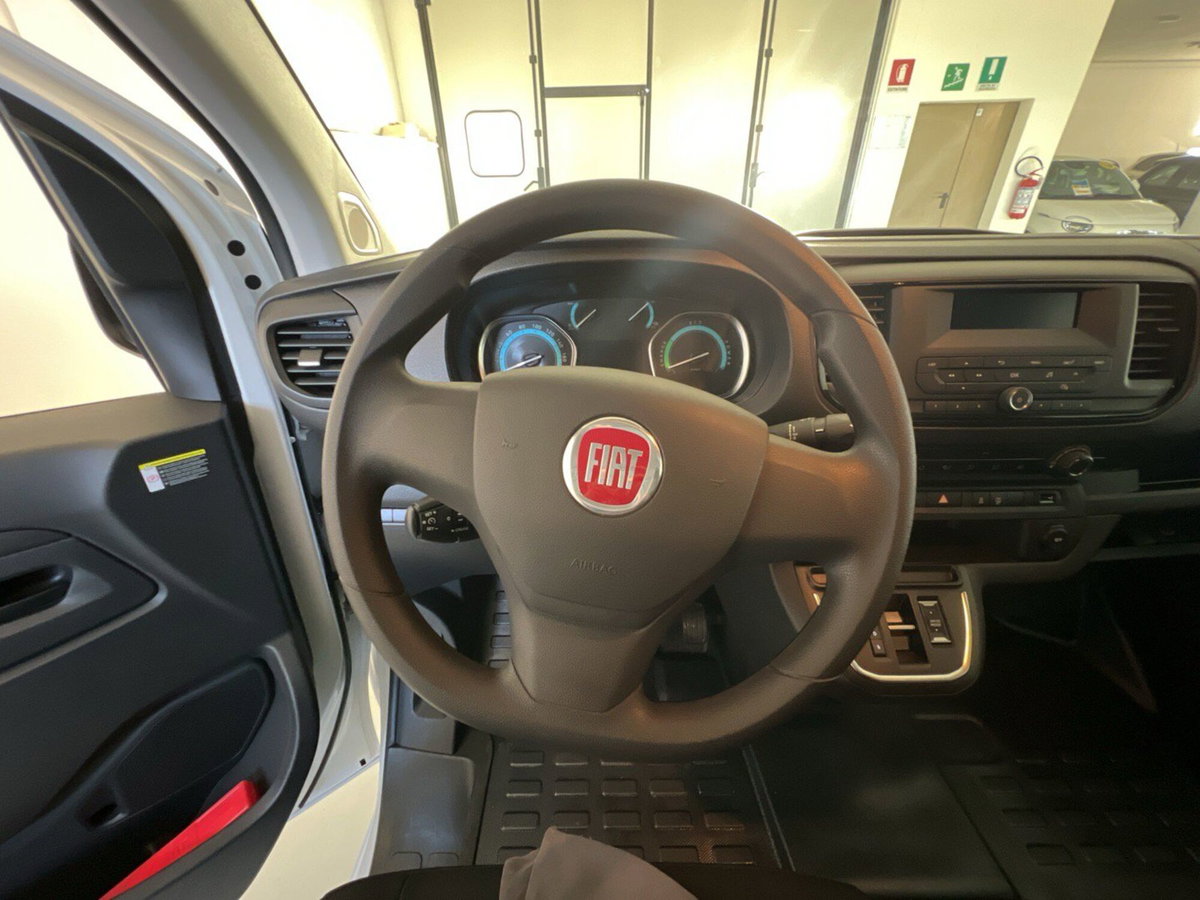 Fiat Scudo Furgone 2.0 BlueHDi 180CV AT8 PL-TN Furgone Lounge (6)