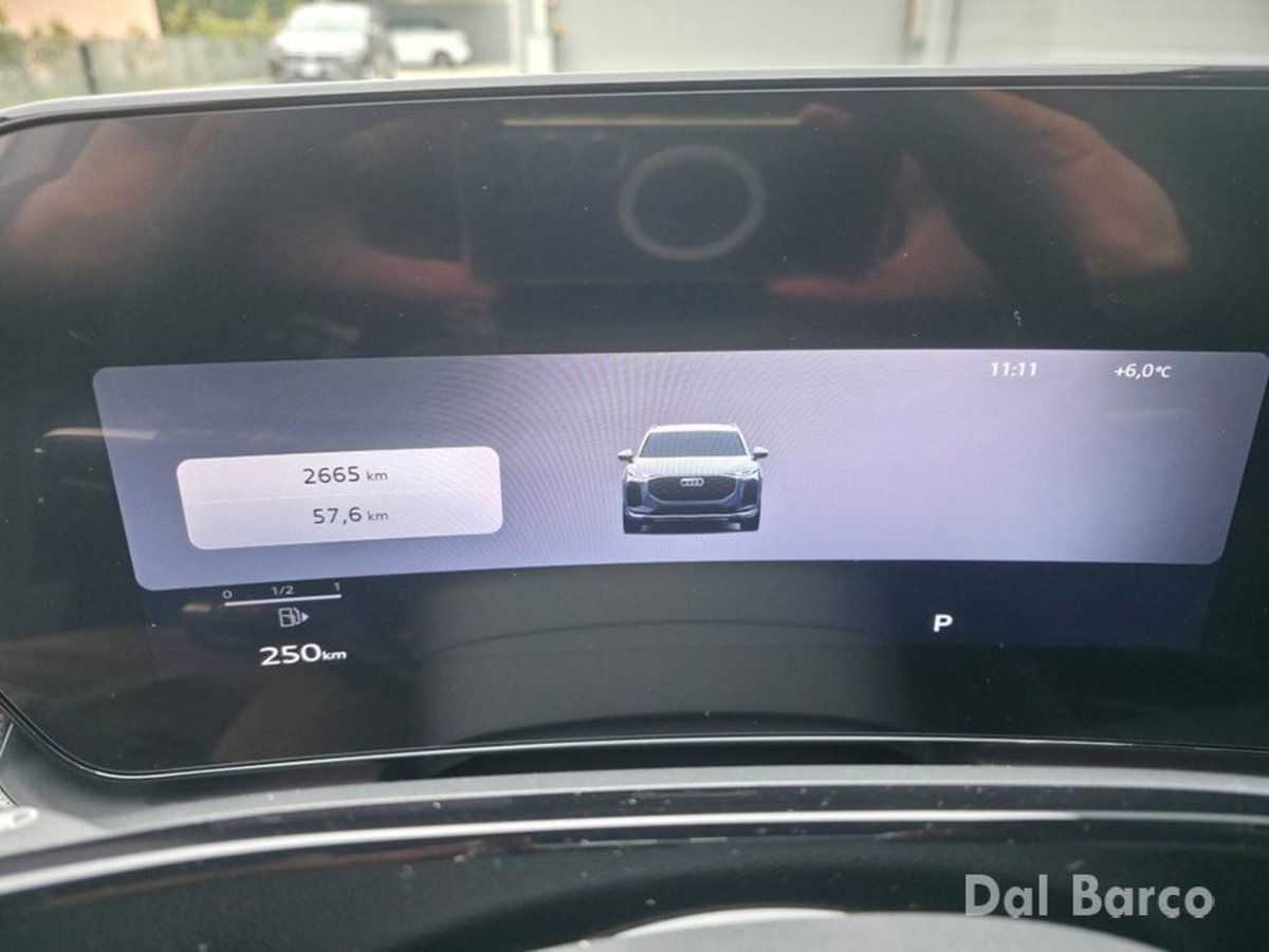 Audi Q3 35 TFSI S tronic Business (11)